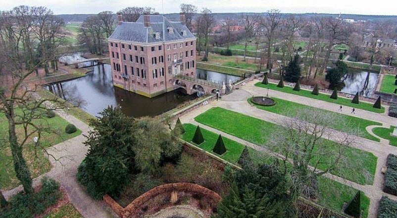 Castle Amerongen, Netherlands